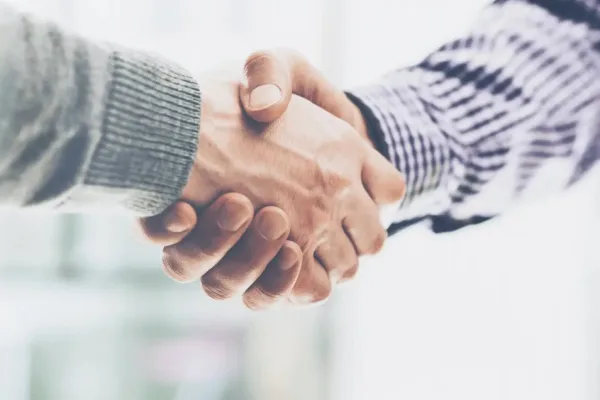 Fast Loan UK customers and support team
