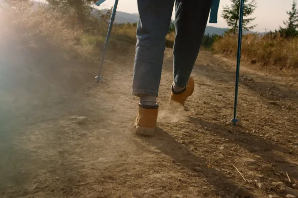 Walking and hiking, the activity FootActive insoles support